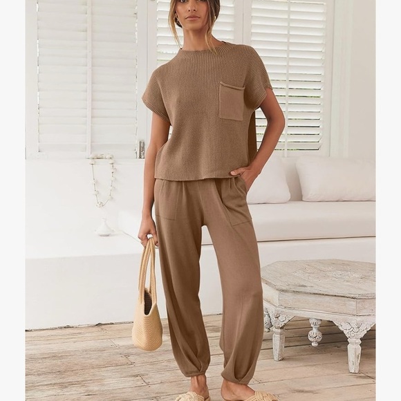 Tan Women's Pants and sweater set - Picture 6 of 6